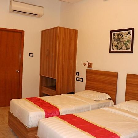 Gulnaar Guest House Ченай Екстериор снимка
